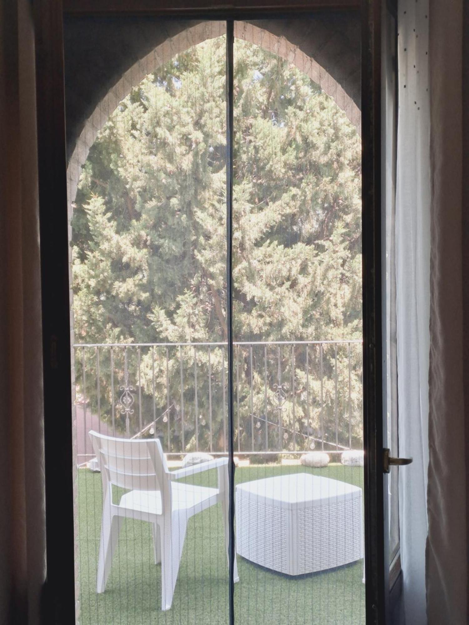 Hotel Lo Smeraldo Roccavivara エクステリア 写真